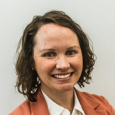 A headshot photo of Dr. Jennifer Balo, an optometrist at Dau Family Eye Care